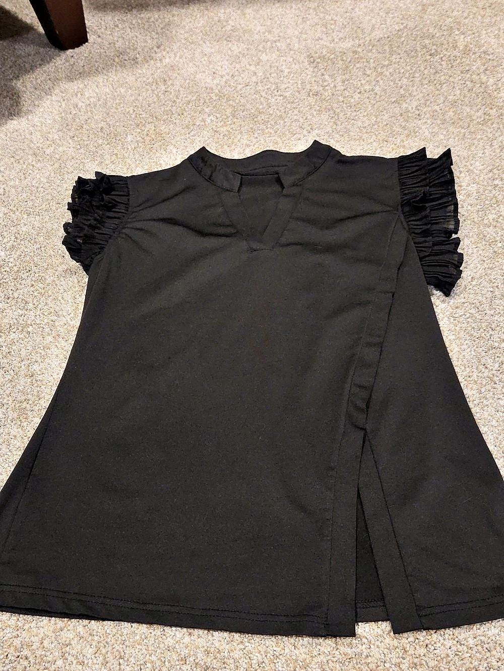 Black Tunic Top Size Medium Like New